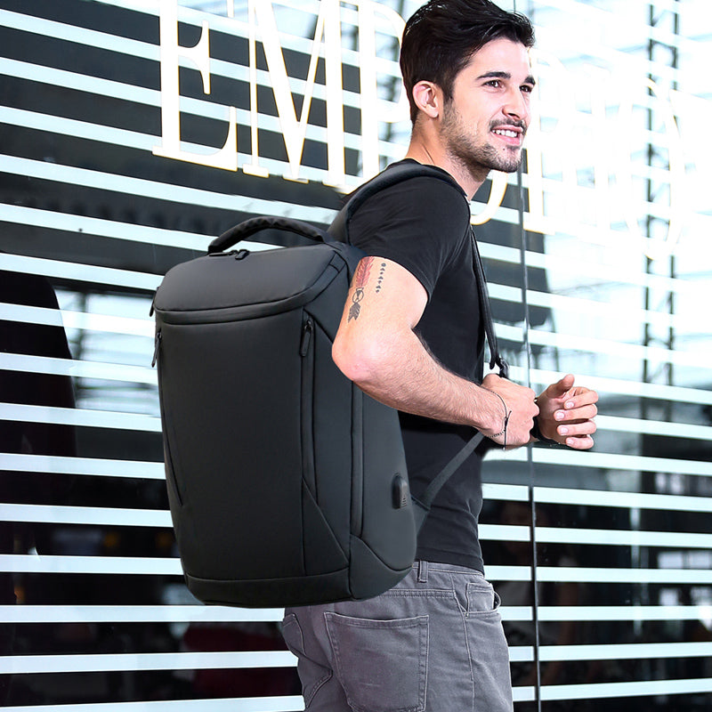 Rovark ProTech — Backpack with USB Charging Port