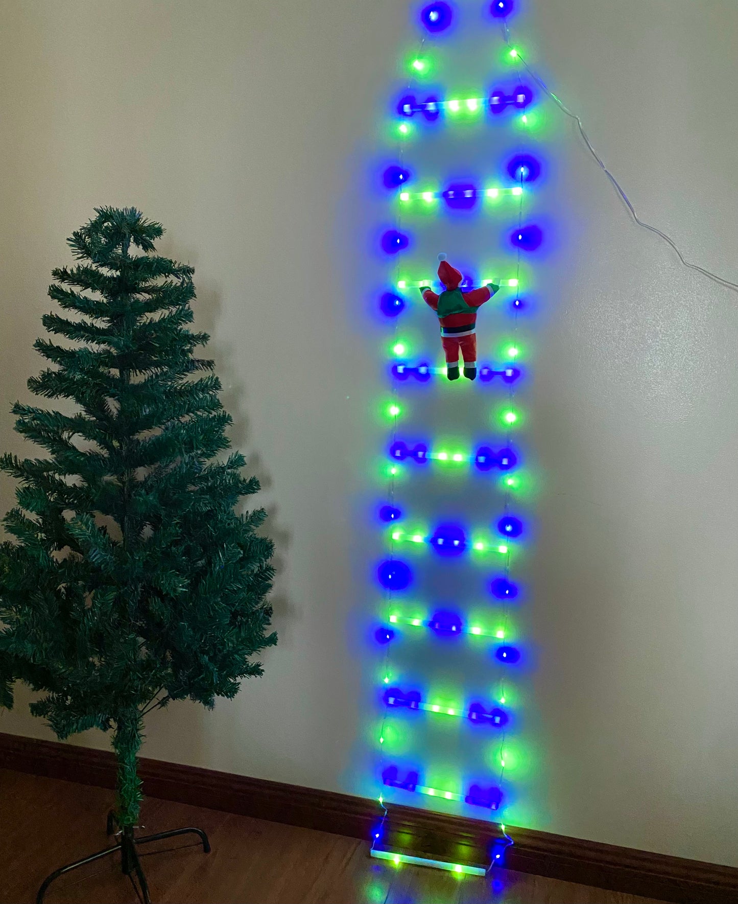 Electric Climbing Ladder Santa Claus Christmas Decoration with LED Lights- USB