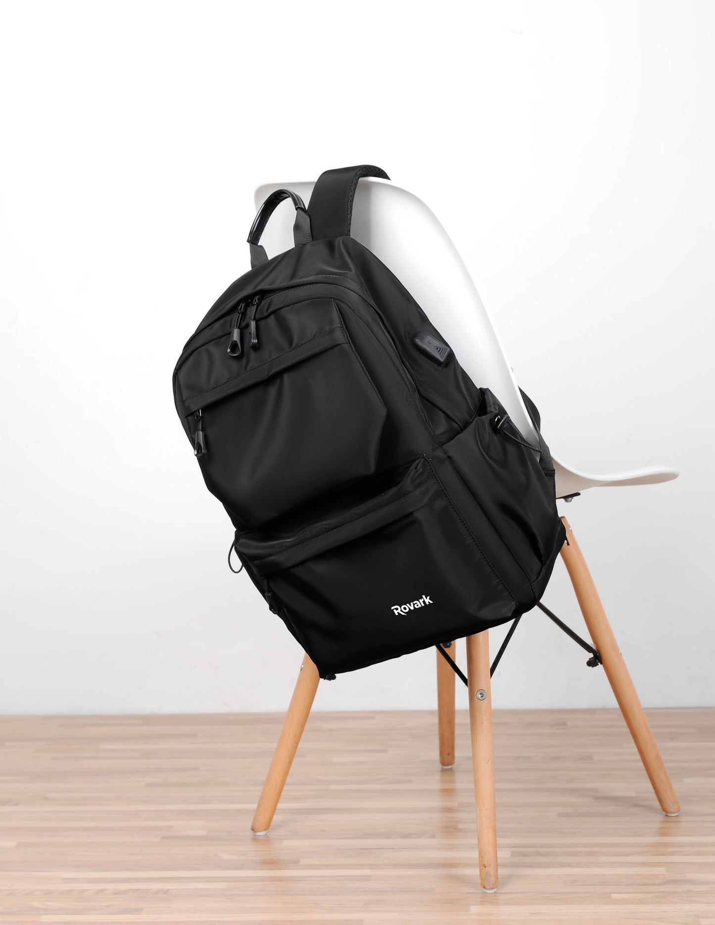 Rovark Slim Casual Backpack – USB Charging Port Black