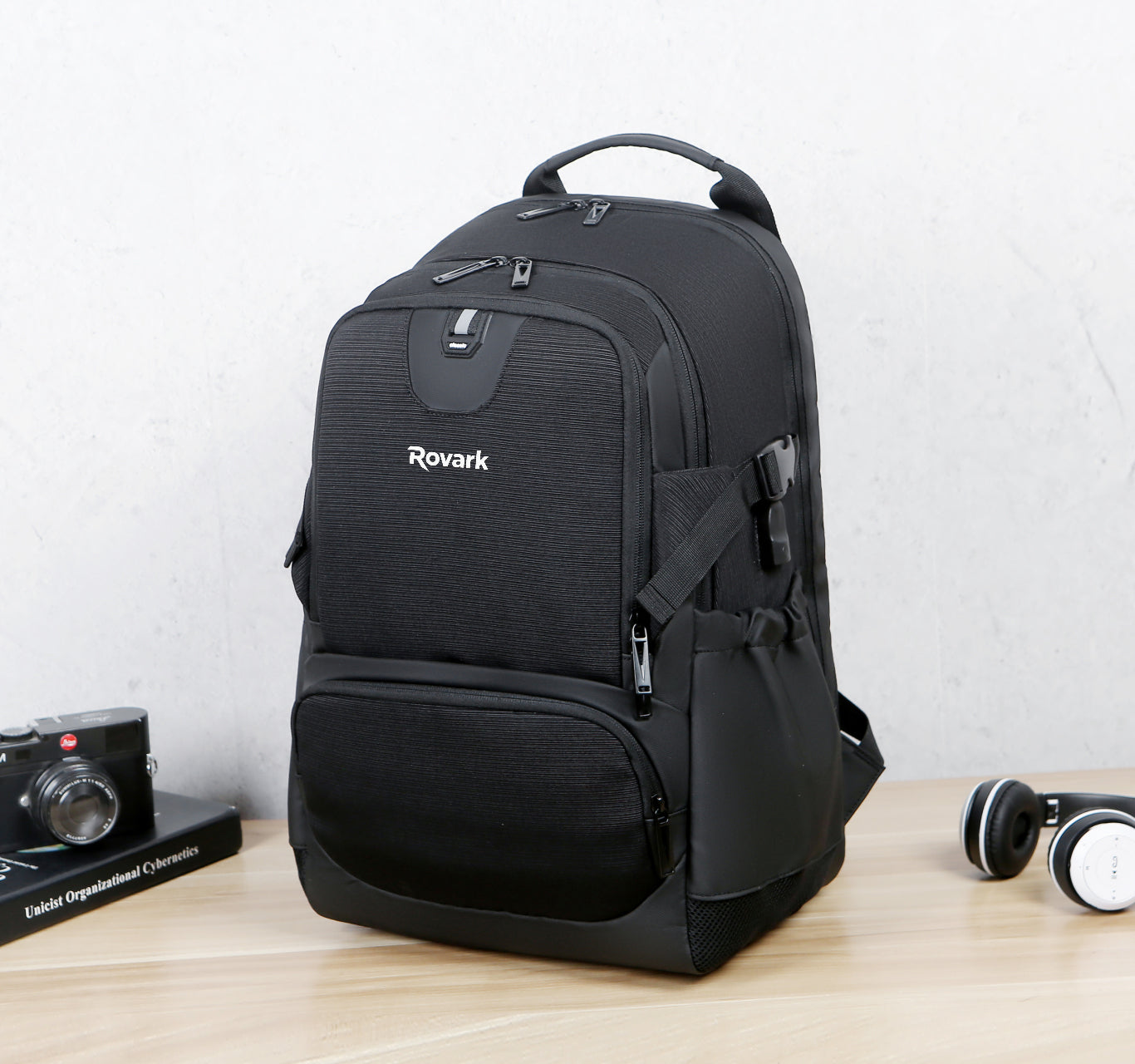 Rovark ProTech Backpack – USB Charging Port