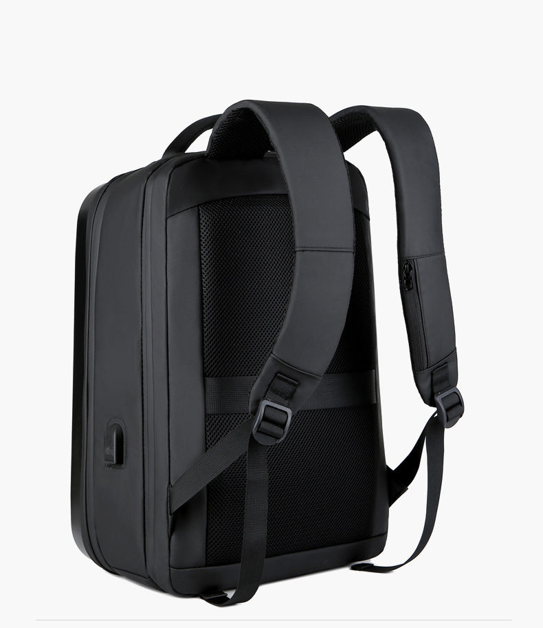 Rovark ProTech Backpack – USB Charging Port