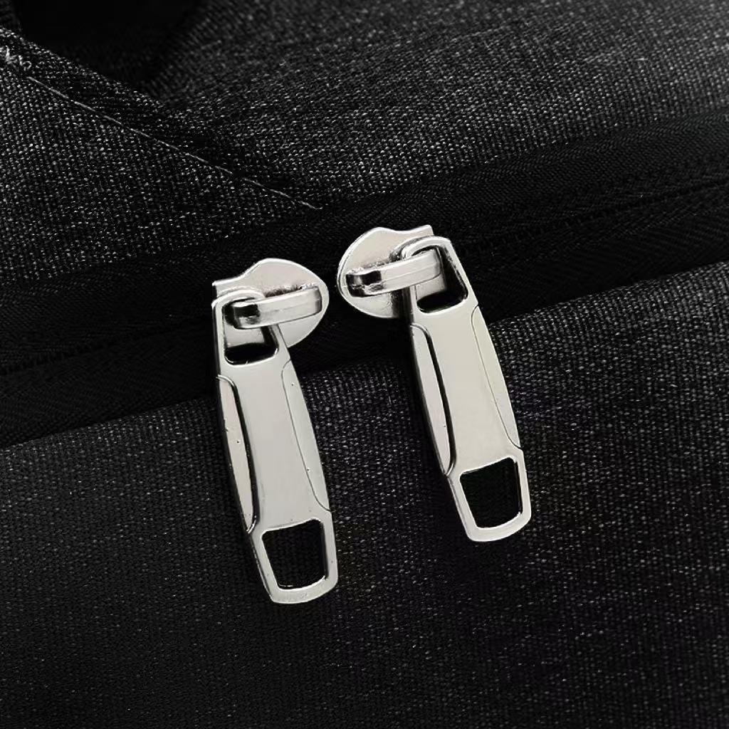 Rovark ProTech Backpack – USB Charging Port, Combination lock