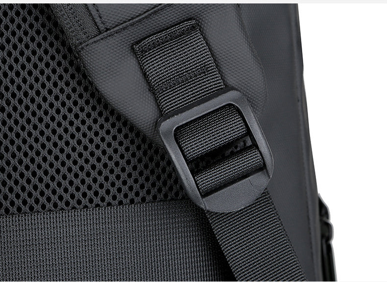 Rovark ProTech Backpack – USB Charging Port