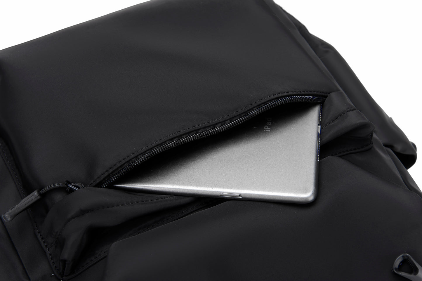 Rovark Slim Casual Backpack – USB Charging Port Black
