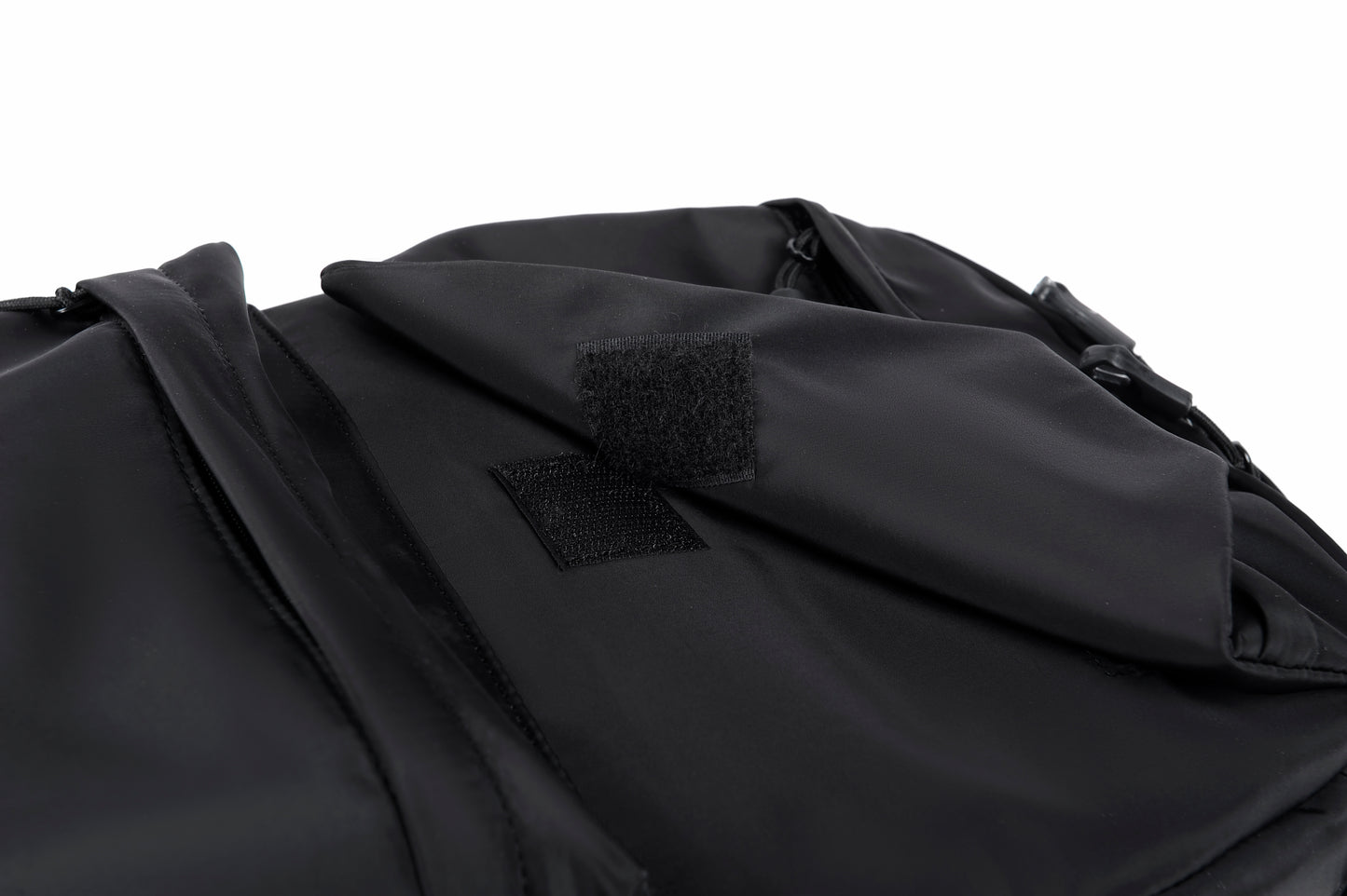 Rovark Slim Casual Backpack – USB Charging Port Black