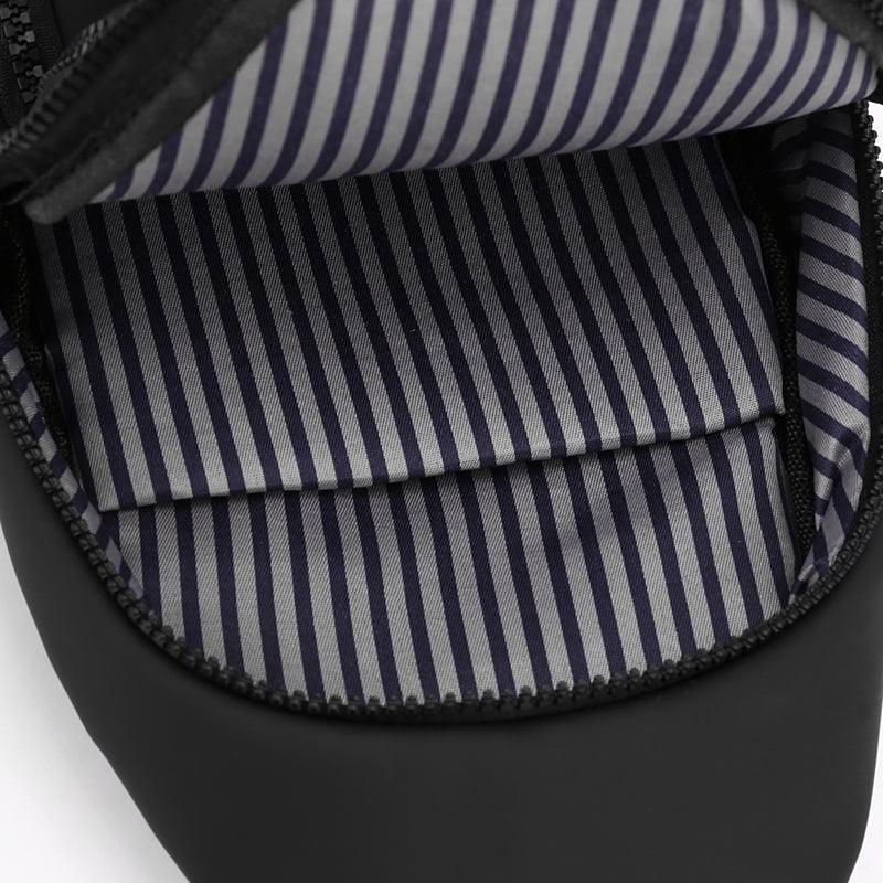 Rovark Ultra-Light Sling Bag – USB Charging Port