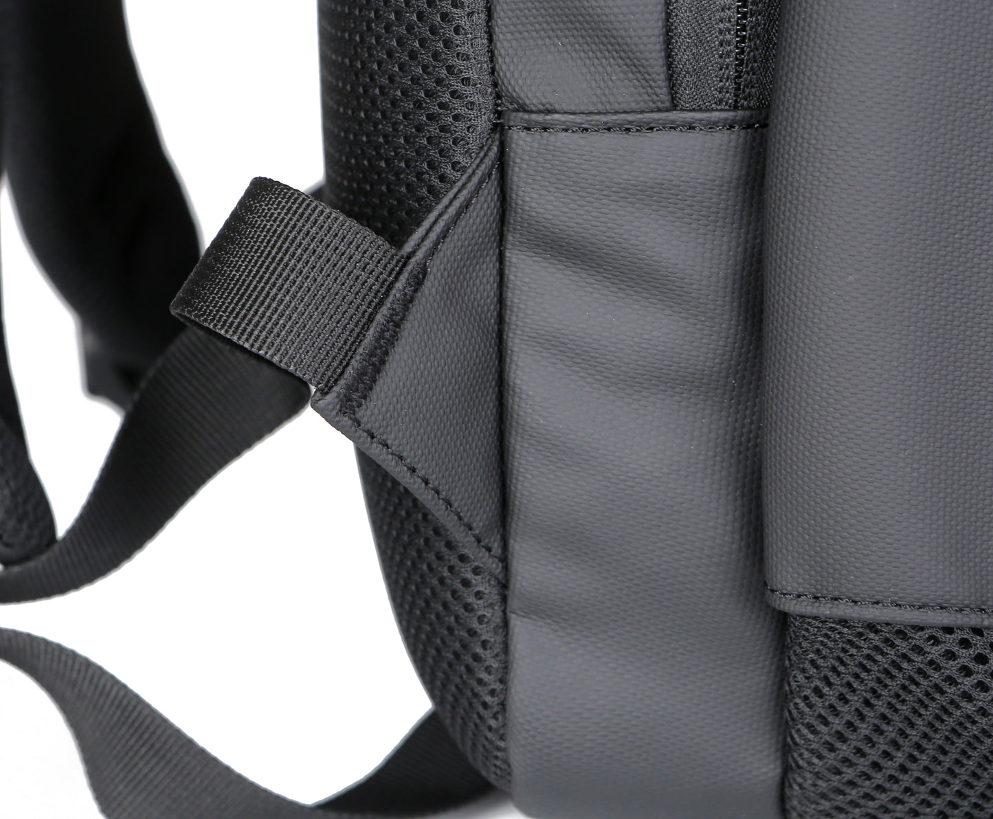 Rovark ProTech Backpack – USB Charging Port