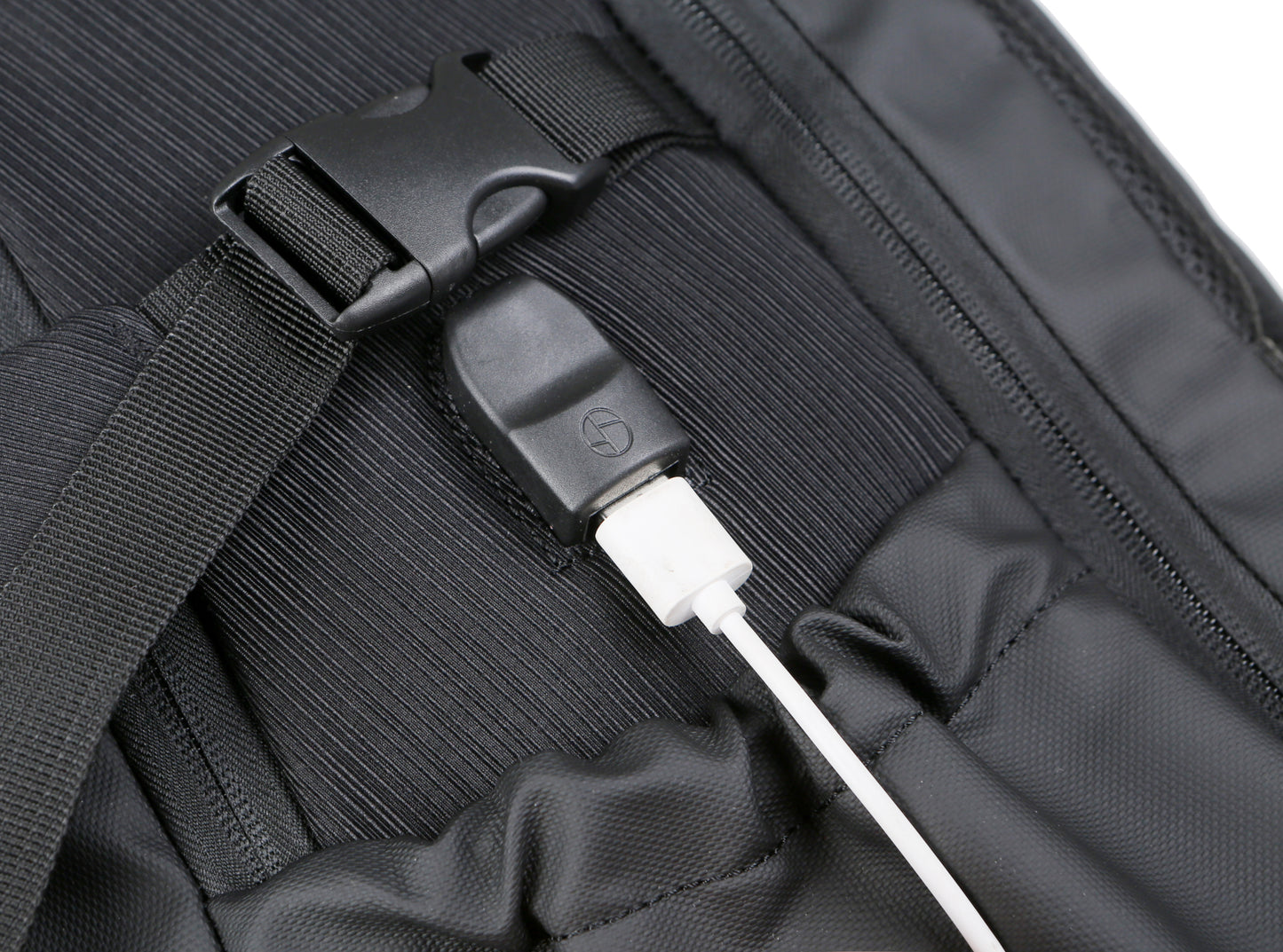 Rovark ProTech Backpack – USB Charging Port
