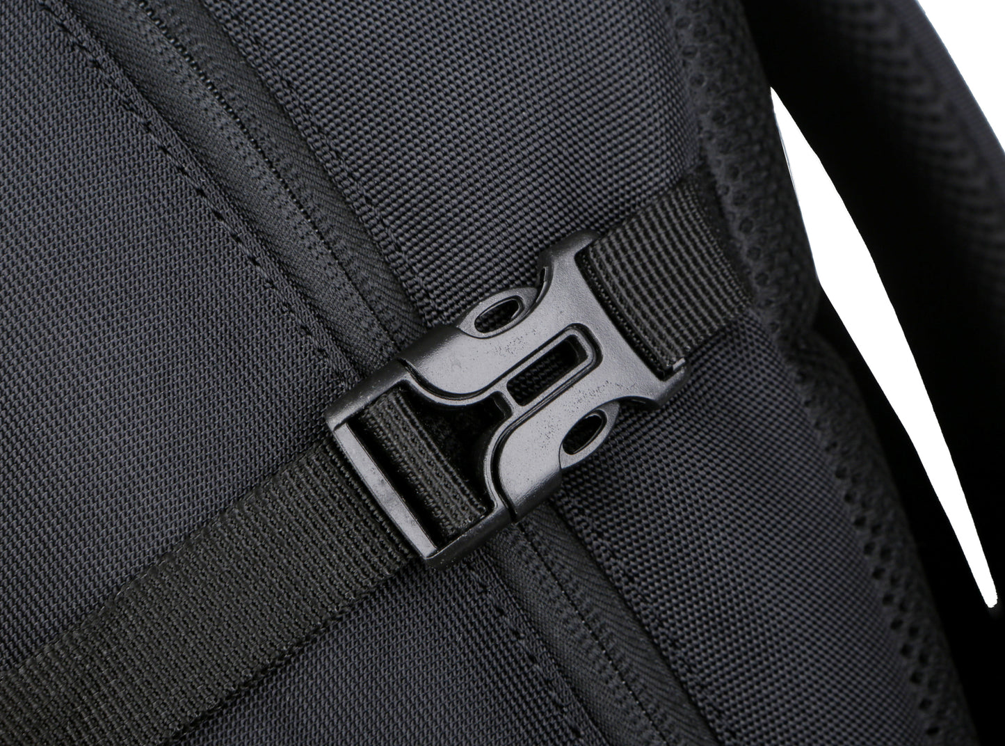 Rovark ProTech Business Laptop Backpack – USB Charging Port, Headphone Cable Port