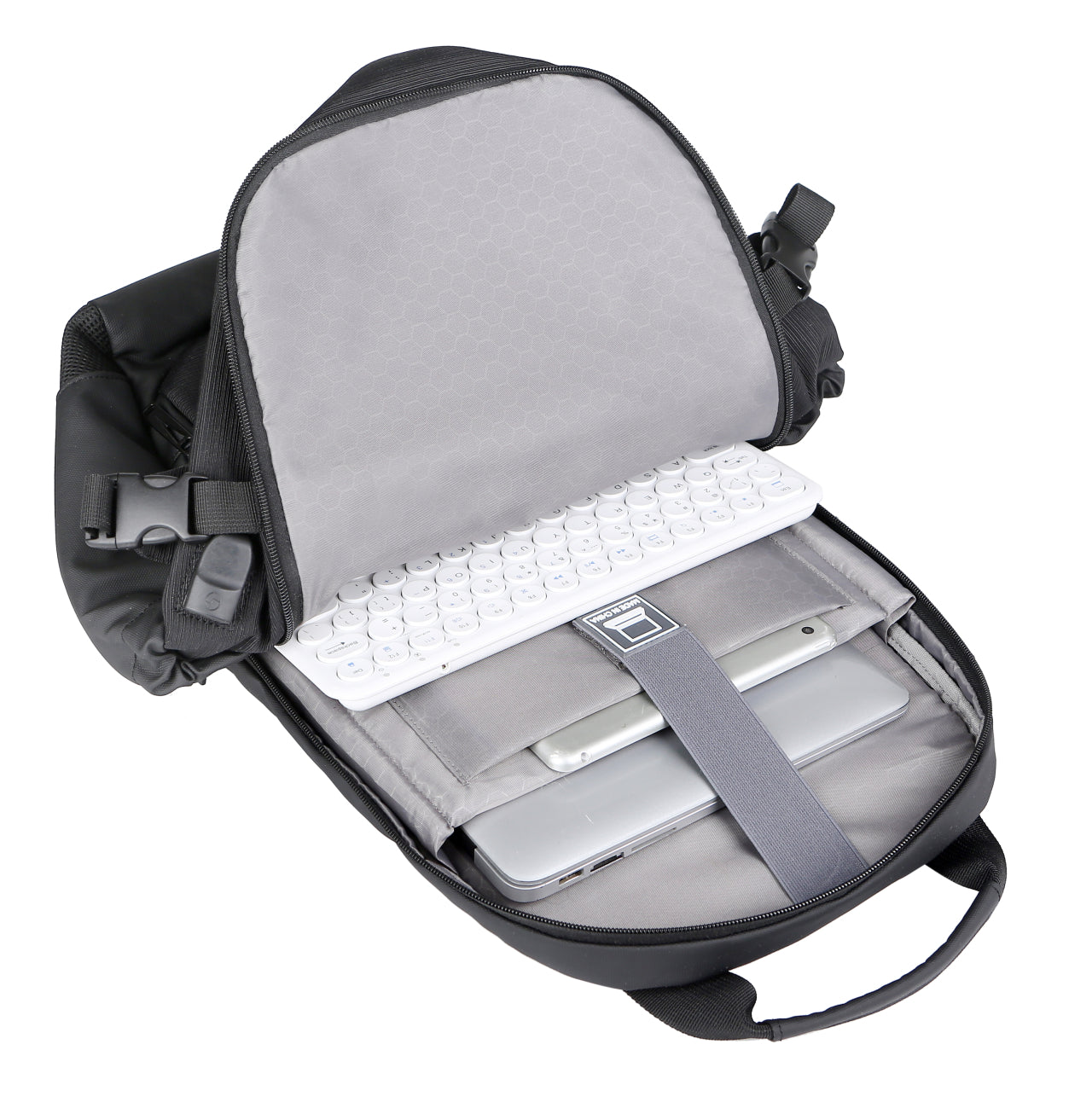 Rovark ProTech Backpack – USB Charging Port