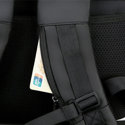 Rovark ProTech — Backpack with USB Charging Port