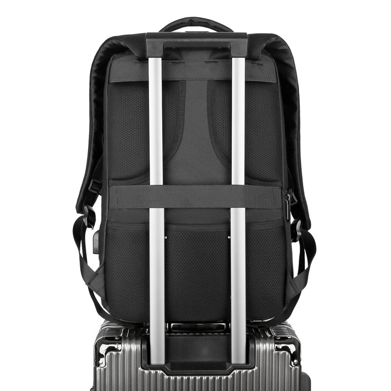 Rovark ProTech — Backpack with USB Charging Port