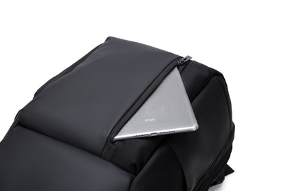 Rovark ProTech Business Travel Backpack – USB Charging Port Blue