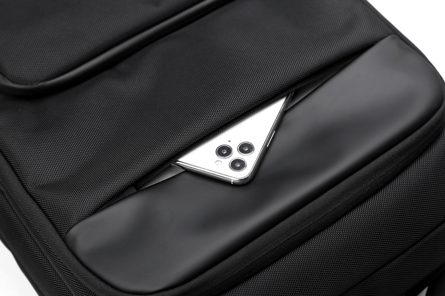 Rovark ProTech Travel Backpack with Shoe Compartment – USB Charging Port